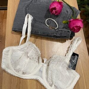 Paramour White Lace Bra